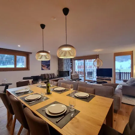 Berghof 2nd Floor * Saas-Fee