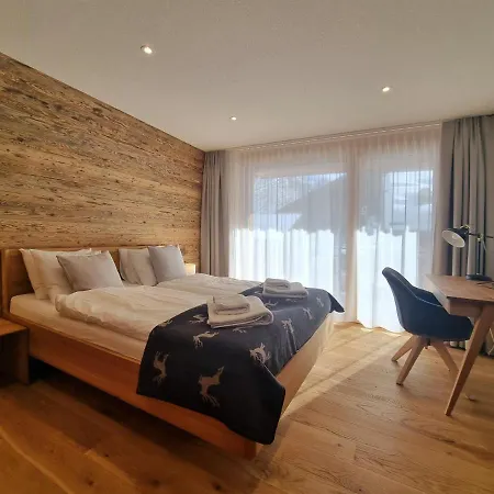 Berghof 2nd Floor Apartment Saas-Fee