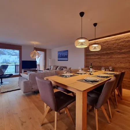 Berghof 2nd Floor Saas Fee