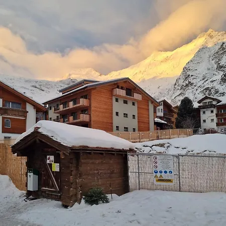 Berghof 2nd Floor Appartement Saas Fee