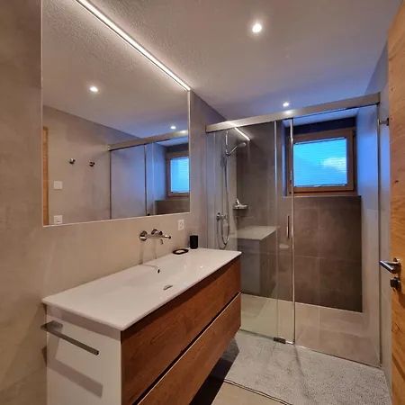 Berghof 2nd Floor Saas Fee