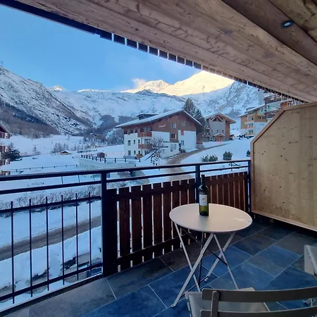 Berghof 2nd Floor * Saas Fee